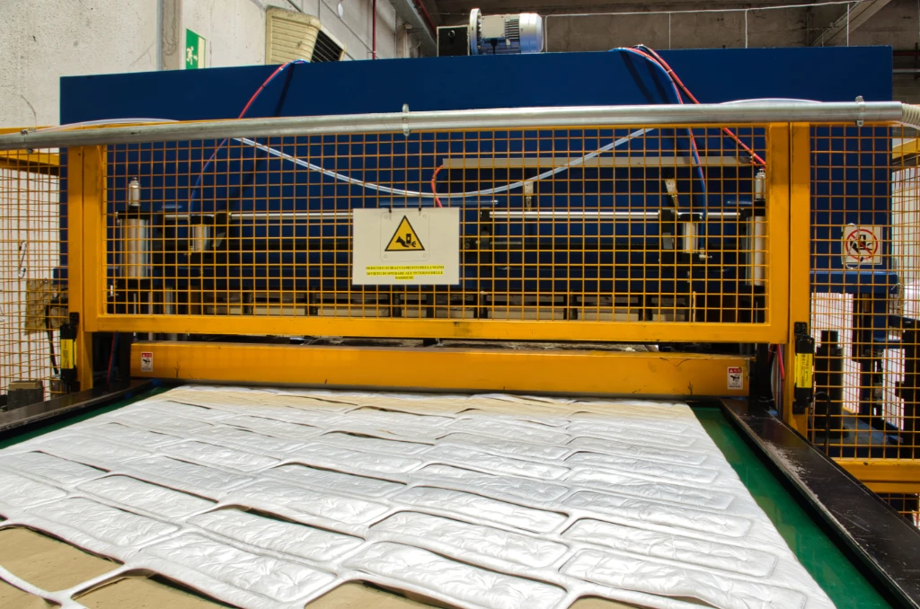Die-cutting machine